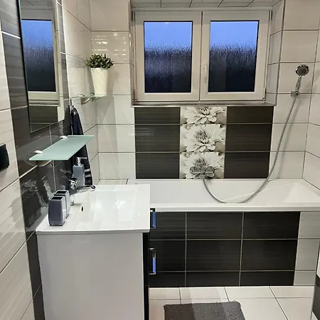 Luxusni V Blizkosti Centra Mesta Appartement Hradec Králové