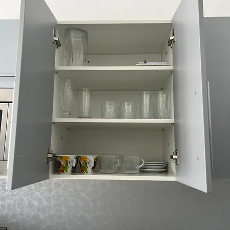 Luxusni V Blizkosti Centra Mesta,wifi, Netxlix Apartment *